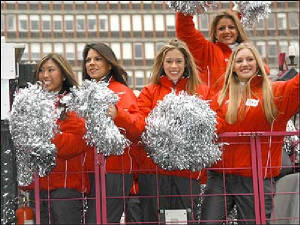 sb38paradecleaders.jpg